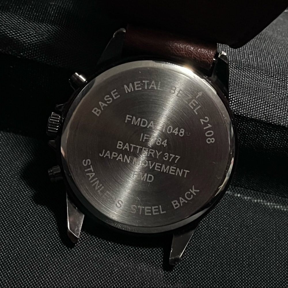 Mens Wristwatch - Picture 13 of 15